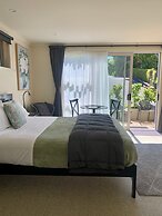 March Apartments