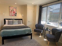 March Apartments