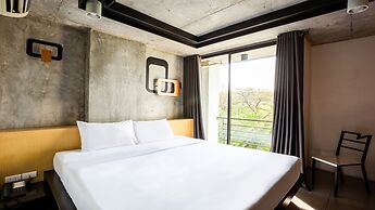 B2 Hotel South Pattaya Premier Hotel