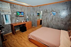 Chaphone Guesthouse