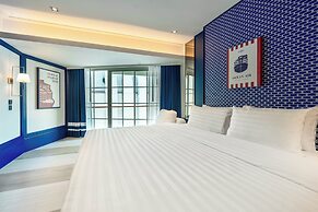 The Cruise Hotel