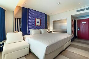 The Cruise Hotel
