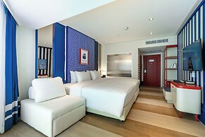 The Cruise Hotel