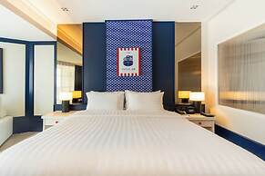 The Cruise Hotel