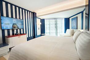 The Cruise Hotel