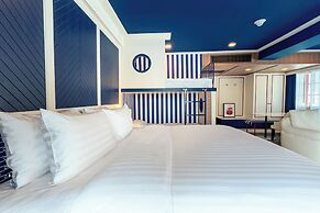 The Cruise Hotel