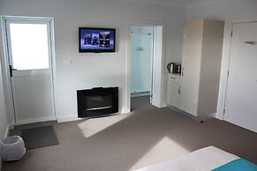 Beach Hotel