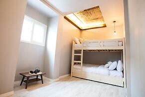 Daemyung Guesthouse