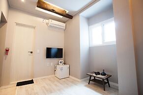 Daemyung Guesthouse