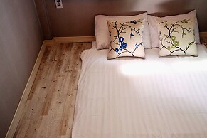 Daemyung Guesthouse