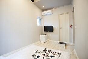 Daemyung Guesthouse