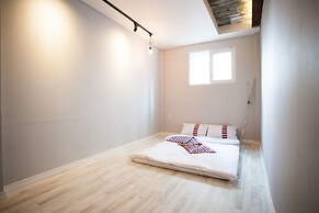 Daemyung Guesthouse