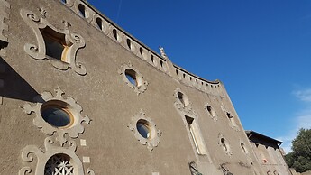 Il Monastero Collection