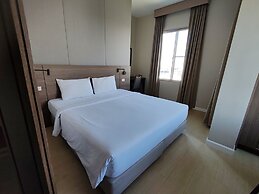 J Park Hotel