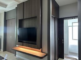 J Park Hotel