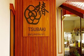 J Park Hotel