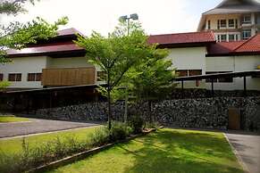 J Park Hotel