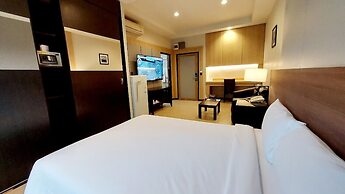J Park Hotel
