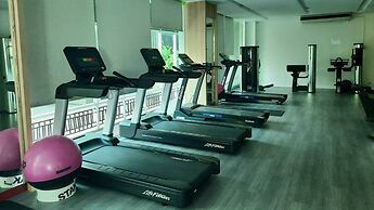 J Park Hotel