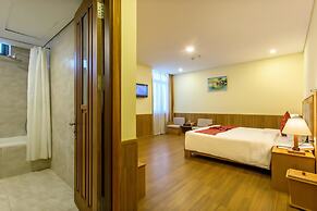 Lunar Hotel Danang