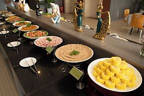 Lunar Hotel Danang