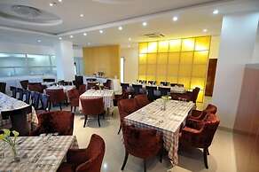 Hotel Ritz Aanisa