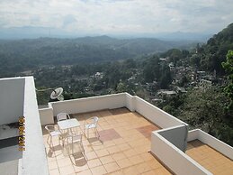 Kandy Holiday Residence