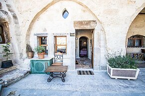 Kelebek Cave Hotel