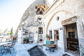 Kelebek Cave Hotel