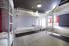 Sleeperdorm - Hostel
