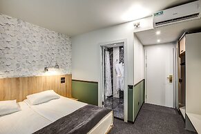Mops Hotel and Spa