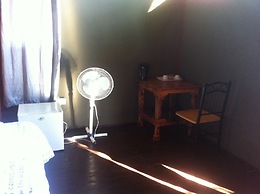 Lion Roars Lodge