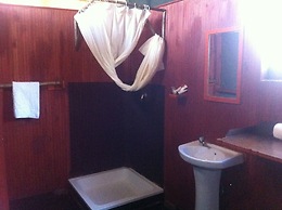 Lion Roars Lodge