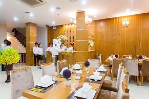 Tu Son Luxury Hotel