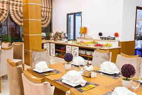 Tu Son Luxury Hotel