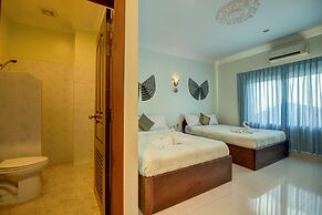 DV Angkor Villa