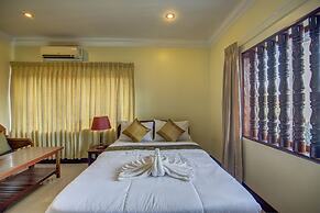 DV Angkor Villa