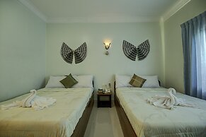 DV Angkor Villa