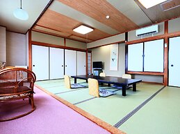 Toushijima Onsen Suzunami