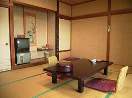 Toushijima Onsen Suzunami