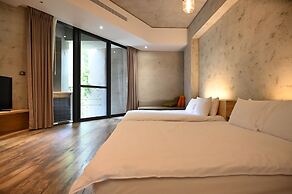 Sun Moon Inn