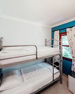 Azur Hotel