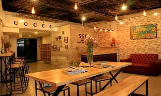 See Hostel
