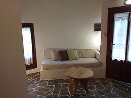 Villa Mantalena