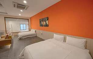 Ruixiong Hotspring Villa