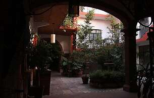 Cortizo Suites