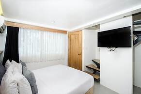 Zuzuni Boutique Hotel