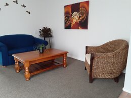 Golden Bay Motel