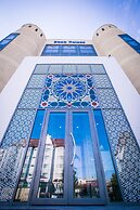 Shah Palace Hotel