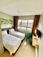 Clove Hotel